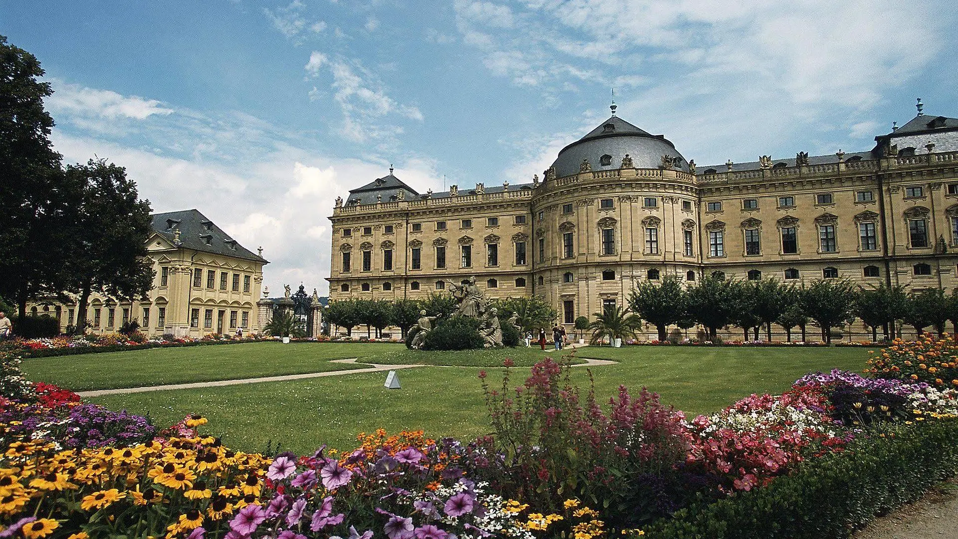 ***  Mercure Hotel Wuerzburg Am Mainufer Germany