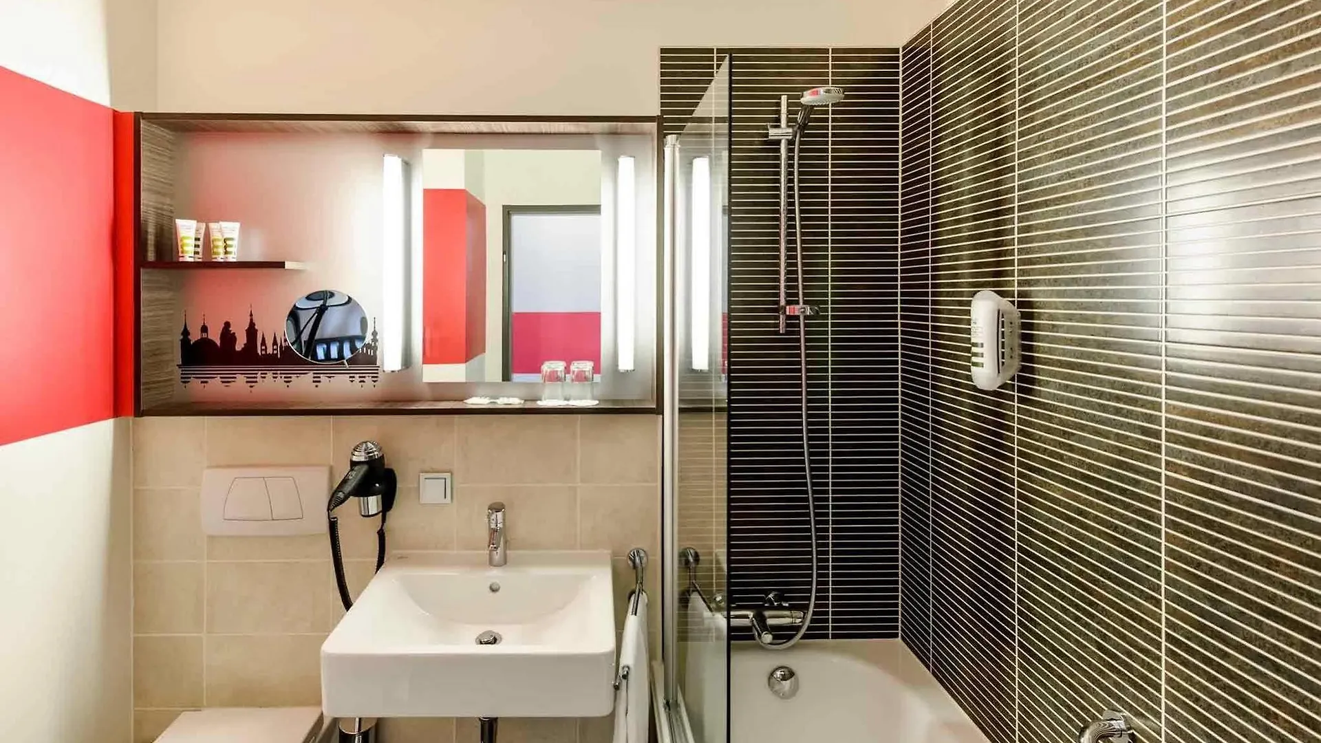 Mercure Hotel Wuerzburg Am Mainufer